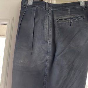 Old school 1990s Dockers 36x30. 100% cotton